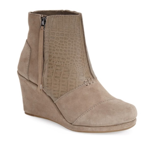 Toms Desert Wedge Taupe Suede Croc Embossed Bootie - Picture 11 of 11